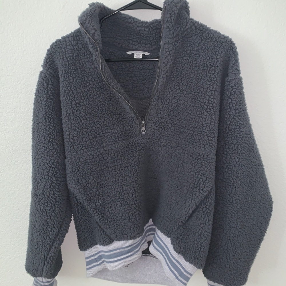 american eagle sherpa